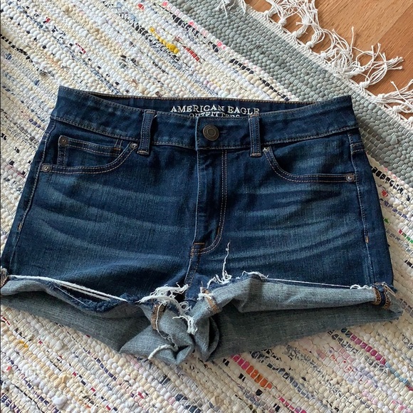 American Eagle Hi-Rise Shortie size 6 - Picture 1 of 4